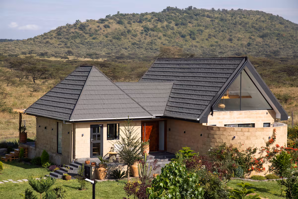 Faru House